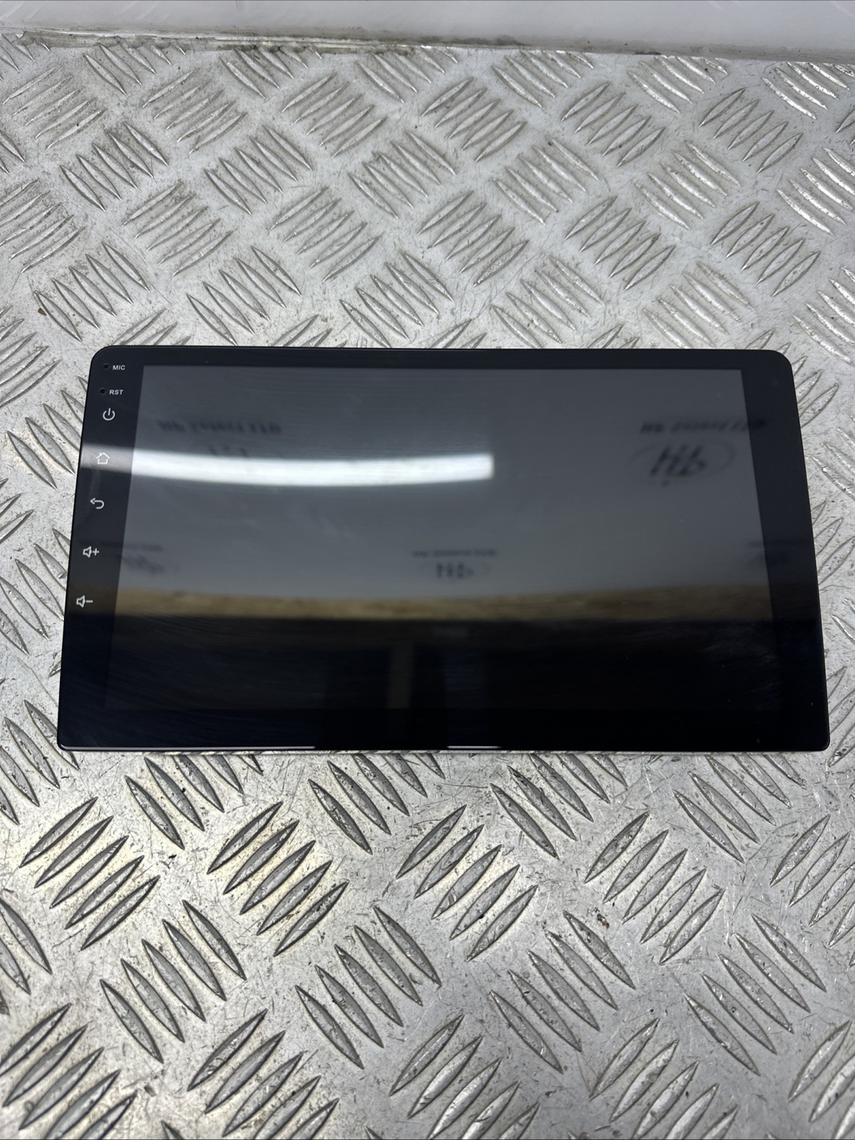 GENUINE 2017 HYUNDAI I20 MK2 9-INCH ANDROID CAR STEREO HEAD UNIT QLED SCREEN