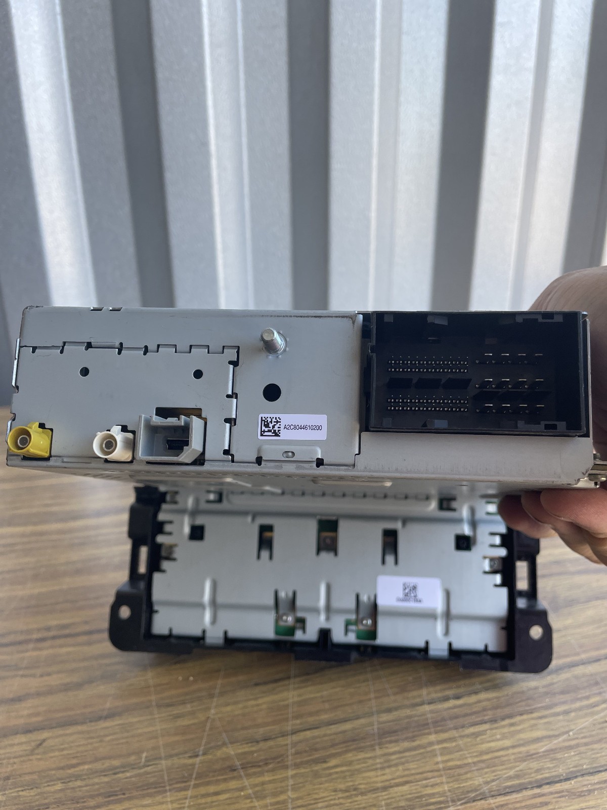 Chrysler 2013-2018 Dodge Ram 1500 2500 OEM AM FM Radio Reciever P68226683AA