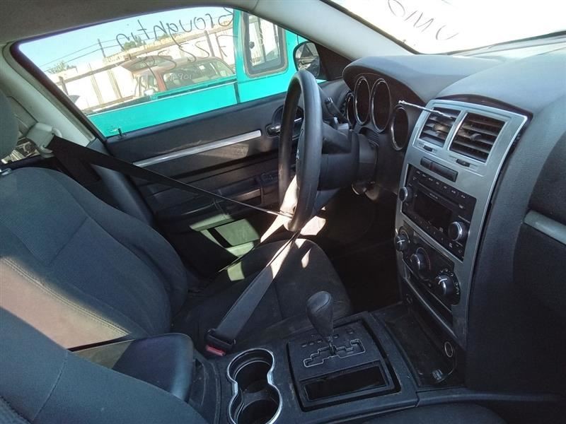Audio Equipment Radio Display And Receiver Radio ID RES Fits 08-10 300 26395792