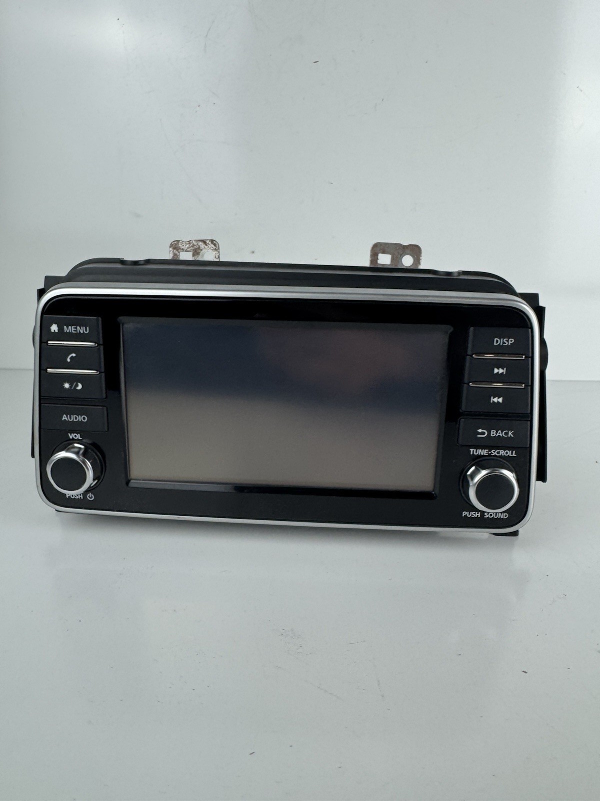 2020 Nissan Kicks/Versa Radio Receiver Assembly (28021-5RW0A OEM)