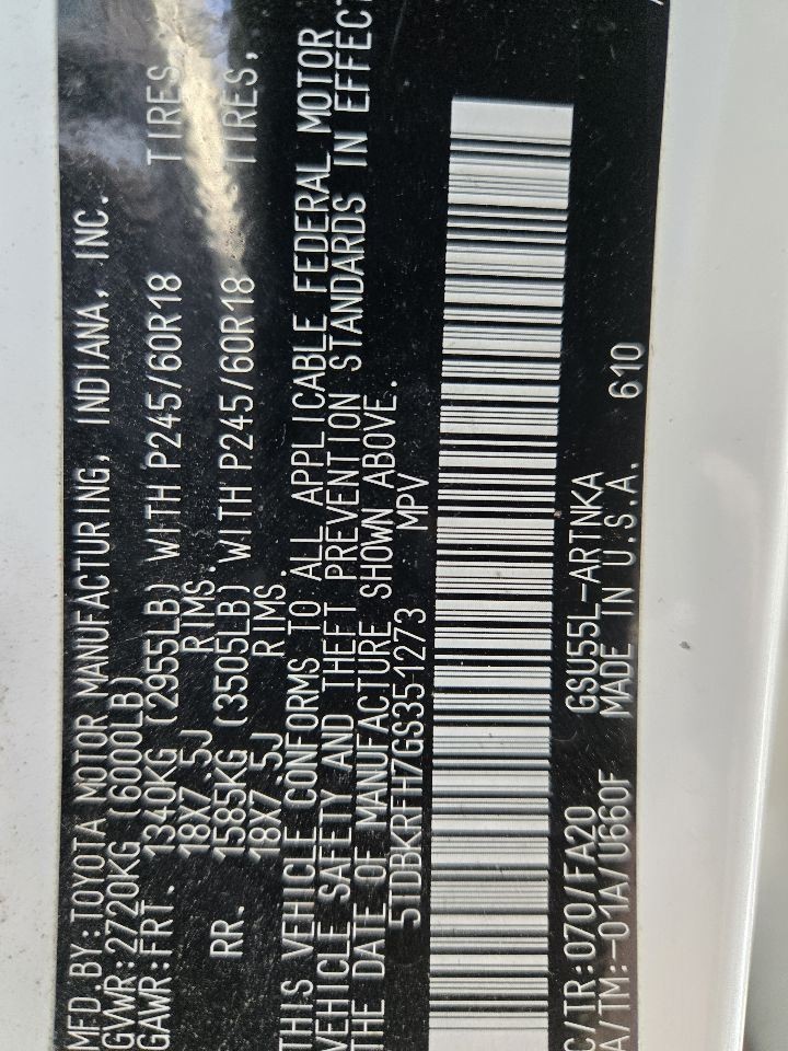 2016 Toyota HIGHLANDER Radio Display And Receiver ID P11264 on Radio Face