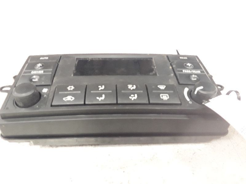 Audio Equipment Radio Display And Receiver Radio DVD Fits 08-10 300 882026