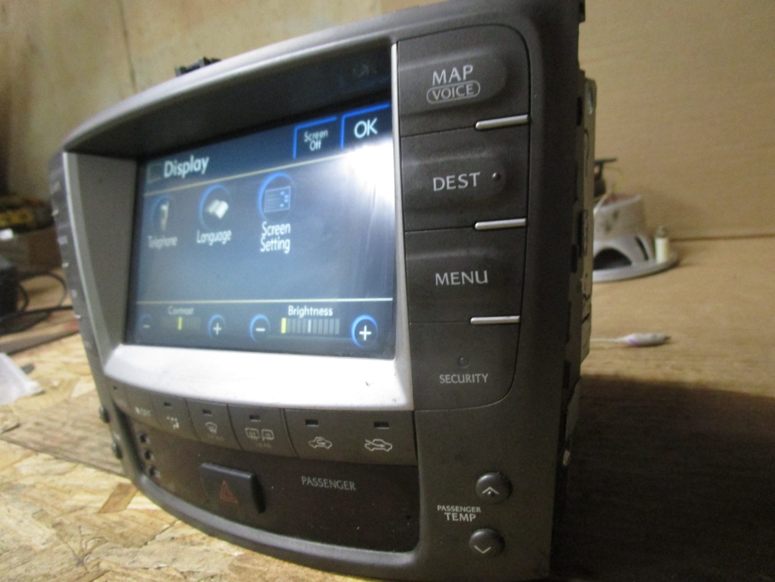 06 07 08 Lexus IS250 Radio Stereo Navigation Screen Display 86111-53050