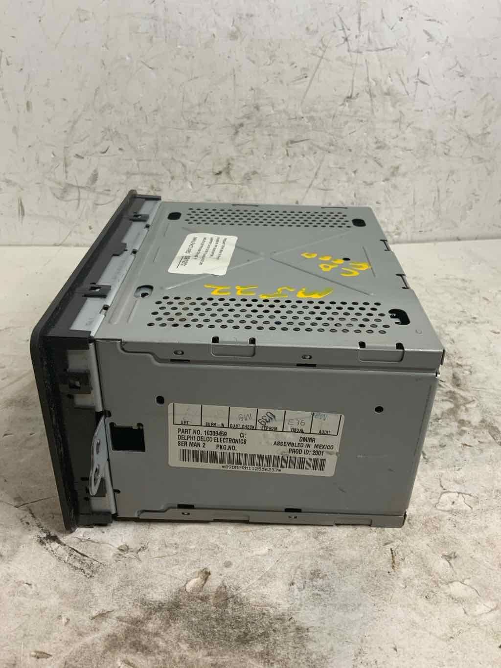 00-05 Chevrolet Cavalier Audio & Visual Equip Radio 10309459 AM/FM/CD 638-1230F