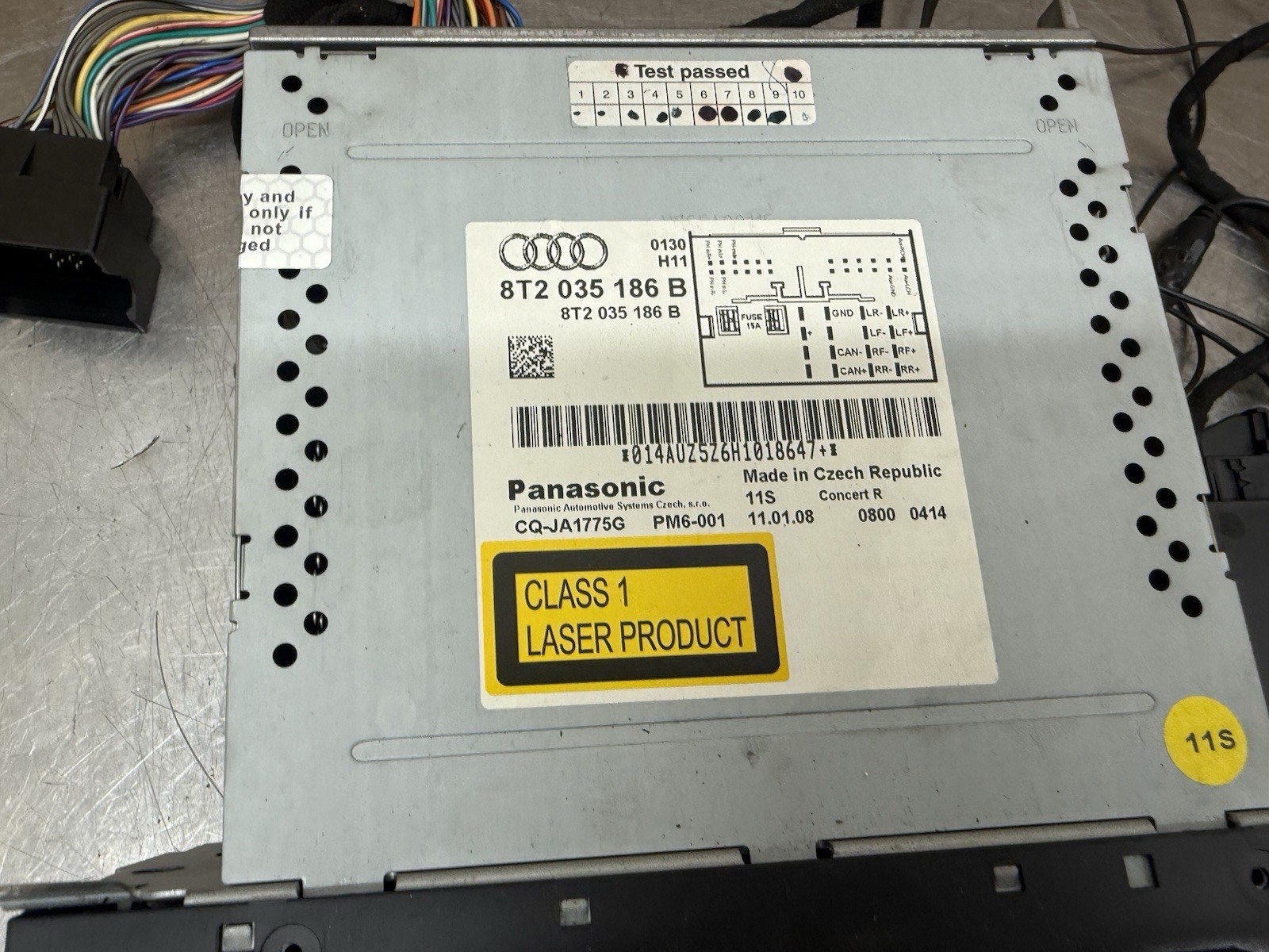 Audi A5 B8 Radio CD Player Head Unit With Hands Free 8T2035186B 2008