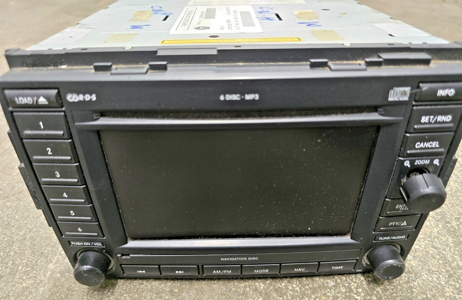 2005 2006 2007 JEEP Dodge Chrysler Navigation Radio REC 6 Disc CD 05064184AD OEM