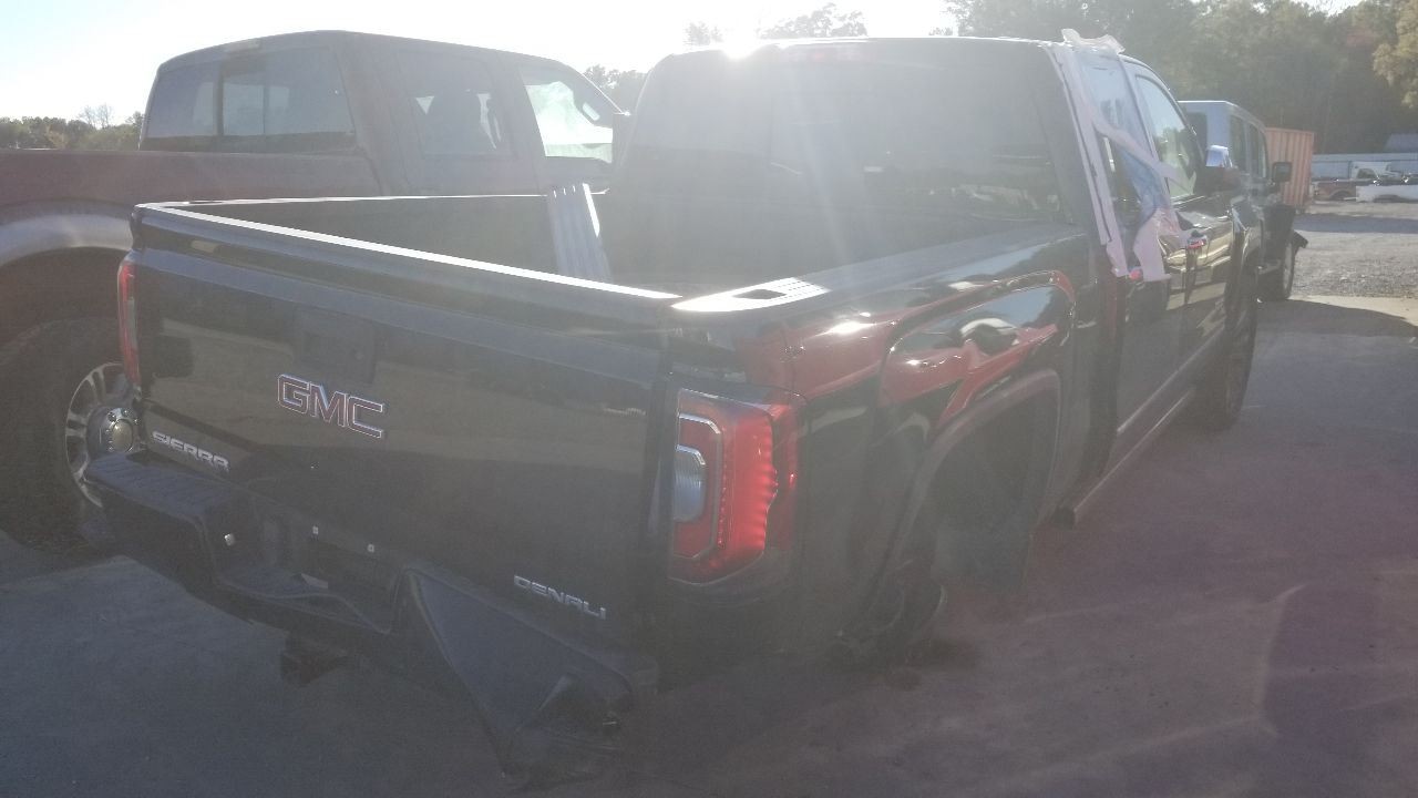 18 GMC SIERRA DENALI 1500 RADIO AUDIO RECEIVER 84278527