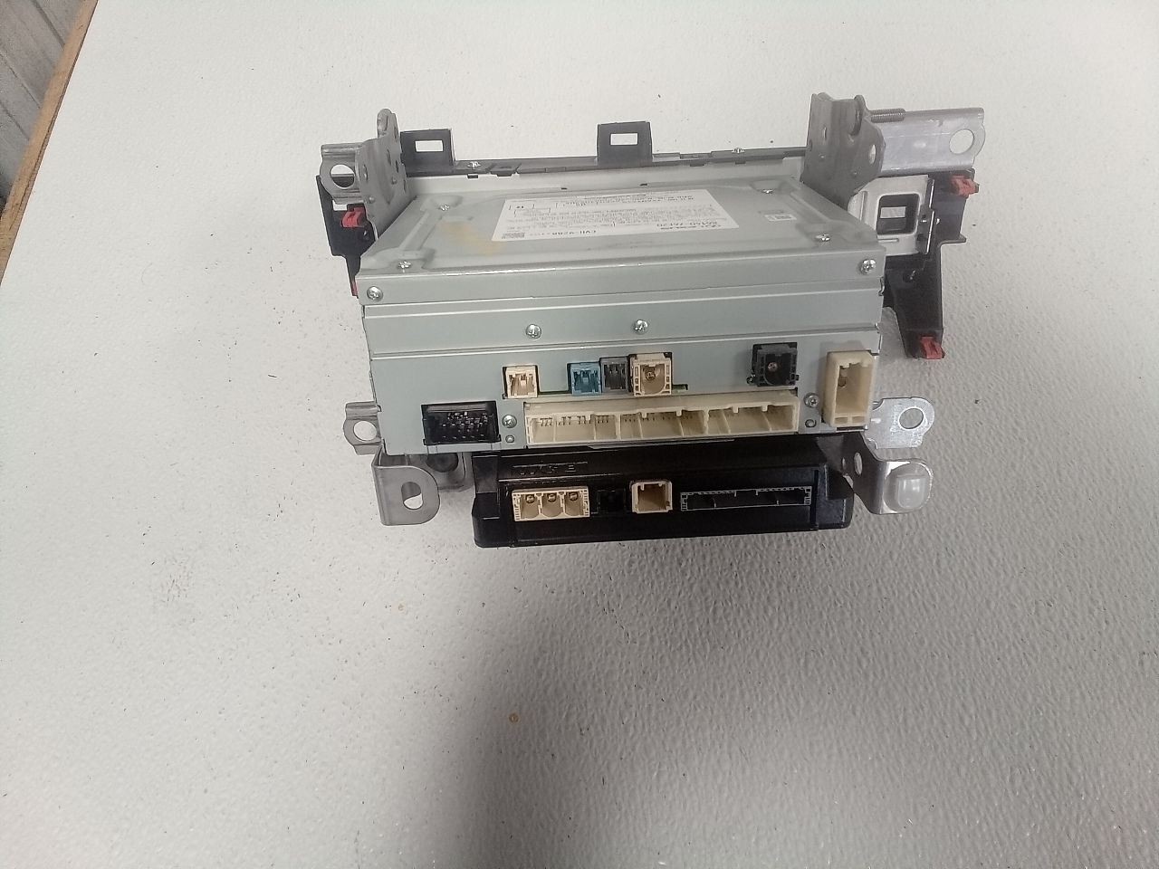 UX200 2020 Audio Equipment Radio 86140-76F20