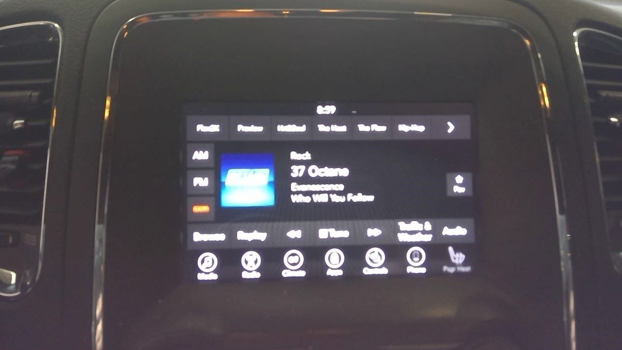 Audio Equipment Radio Display And Receiver 7.00″ Screen Fits 18 DURANGO 12870714