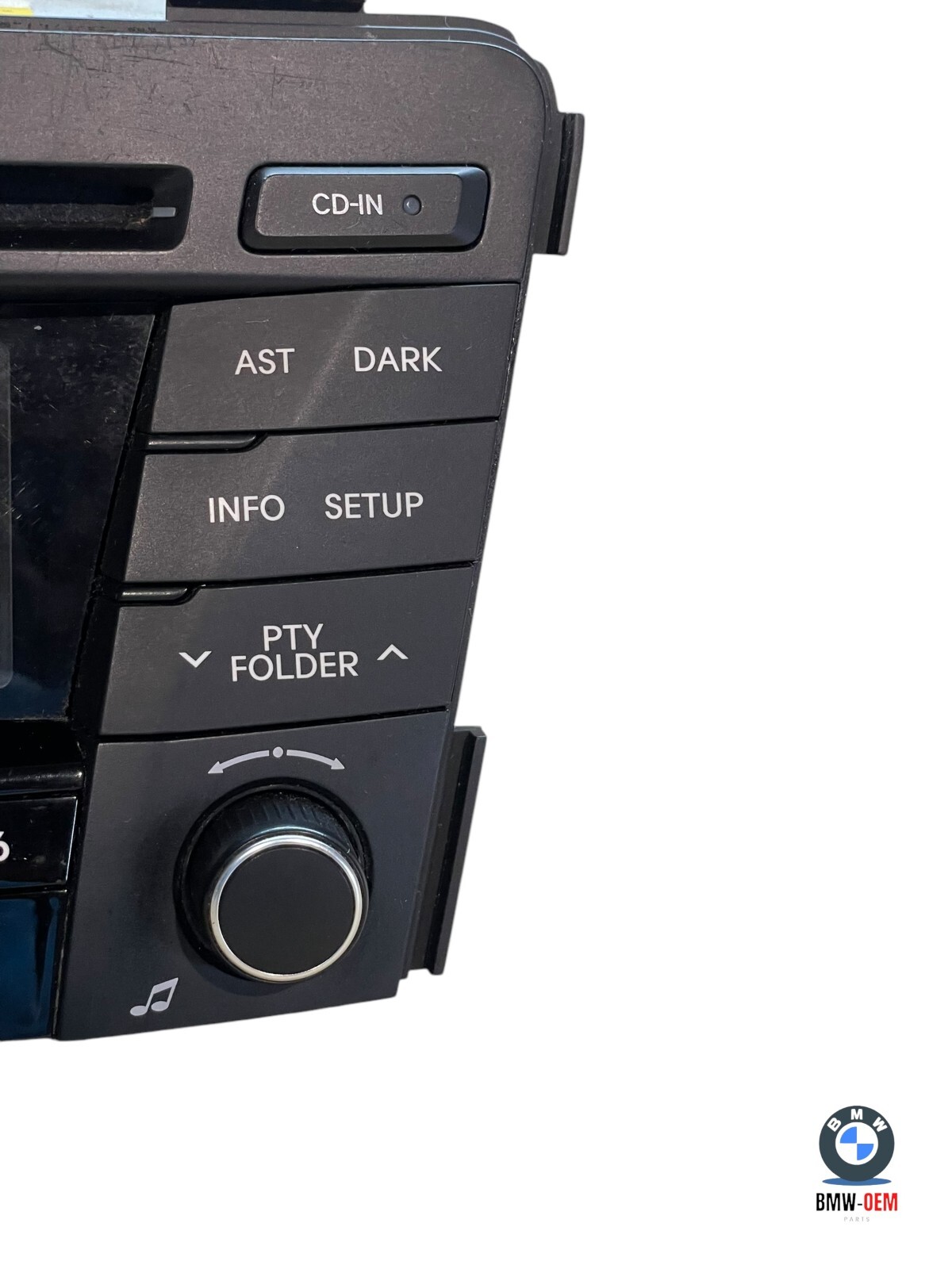 HYUNDAI I40 MK1 STEREO RADIO CD PLAYER HEAD UNIT 96170-3Z0504X 2011-2015