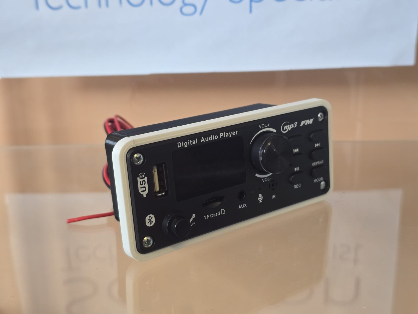 Fiat 500 Era F L R 126 Car Stereo FM Radio Bluetooth USB Handsfree 70W