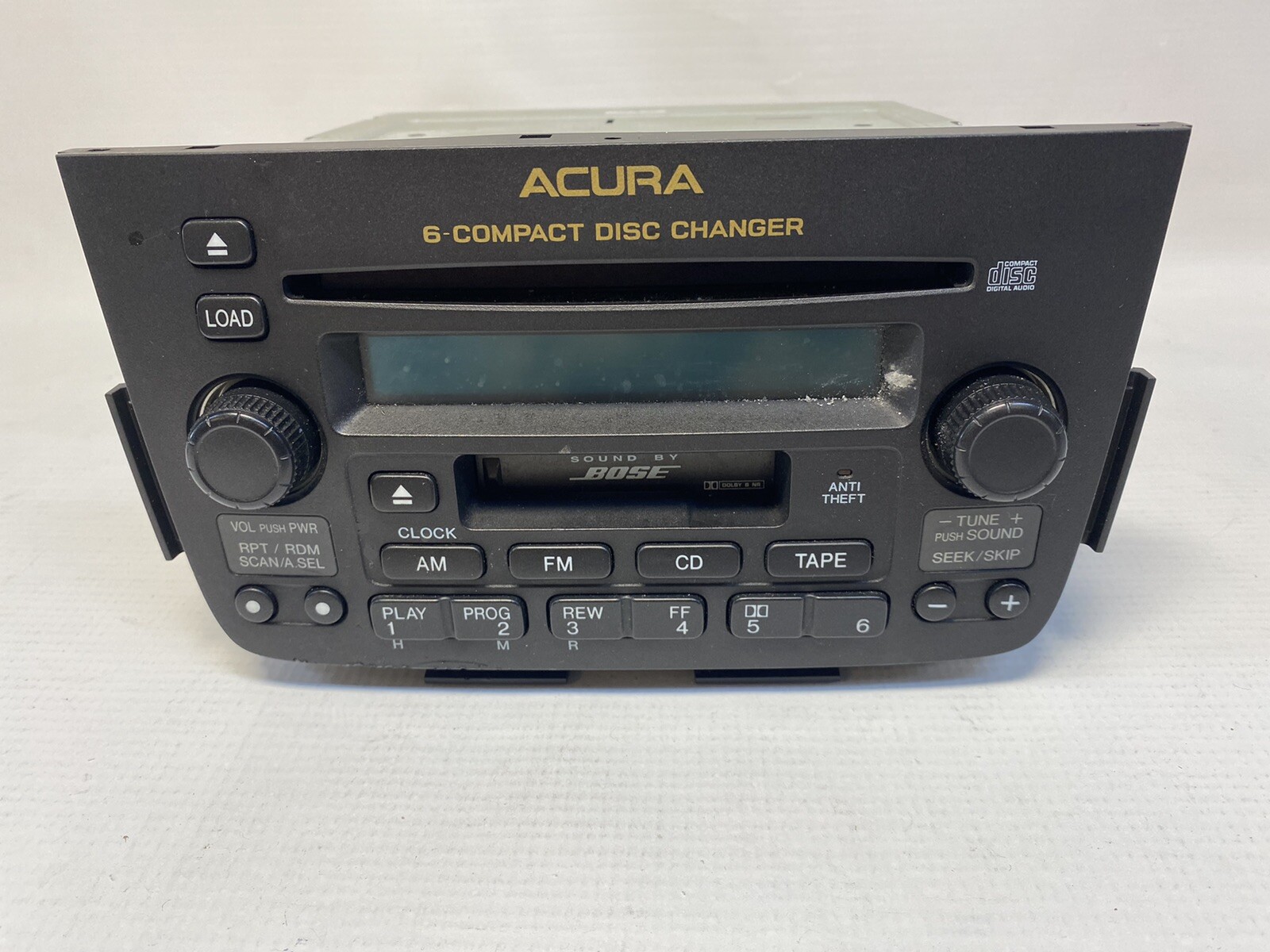 Acura MDX 2001-04’ 6-Disc Factory Radio (Not Working Or For Parts Only) Untested