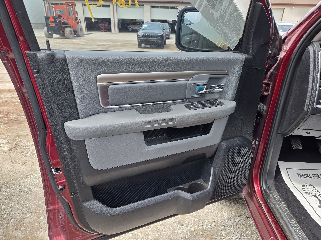 2016-2017 Dodge 1500 CD Player Center Console Interior Mounted ID 5091303
