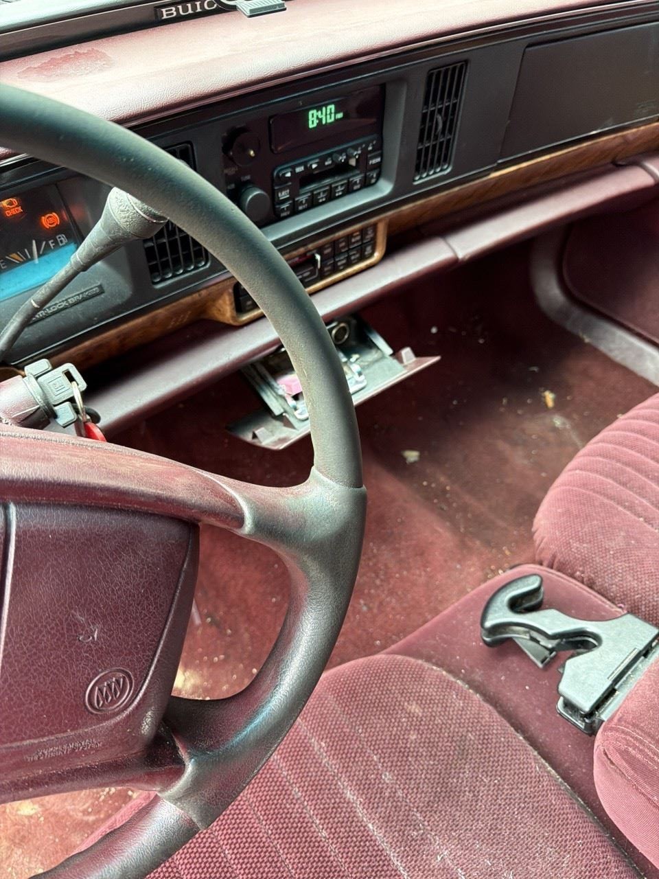Audio Equipment Radio AM Mono-fm Stereo-cassette Opt UN6 Fits 95 LESABRE 1551394