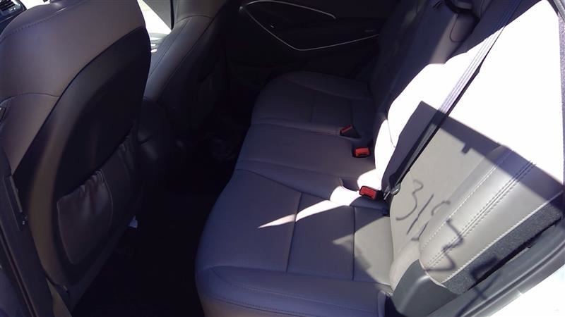 Audio Equipment Radio Canada Market CD Player Fits 13-18 SANTA FE 579038