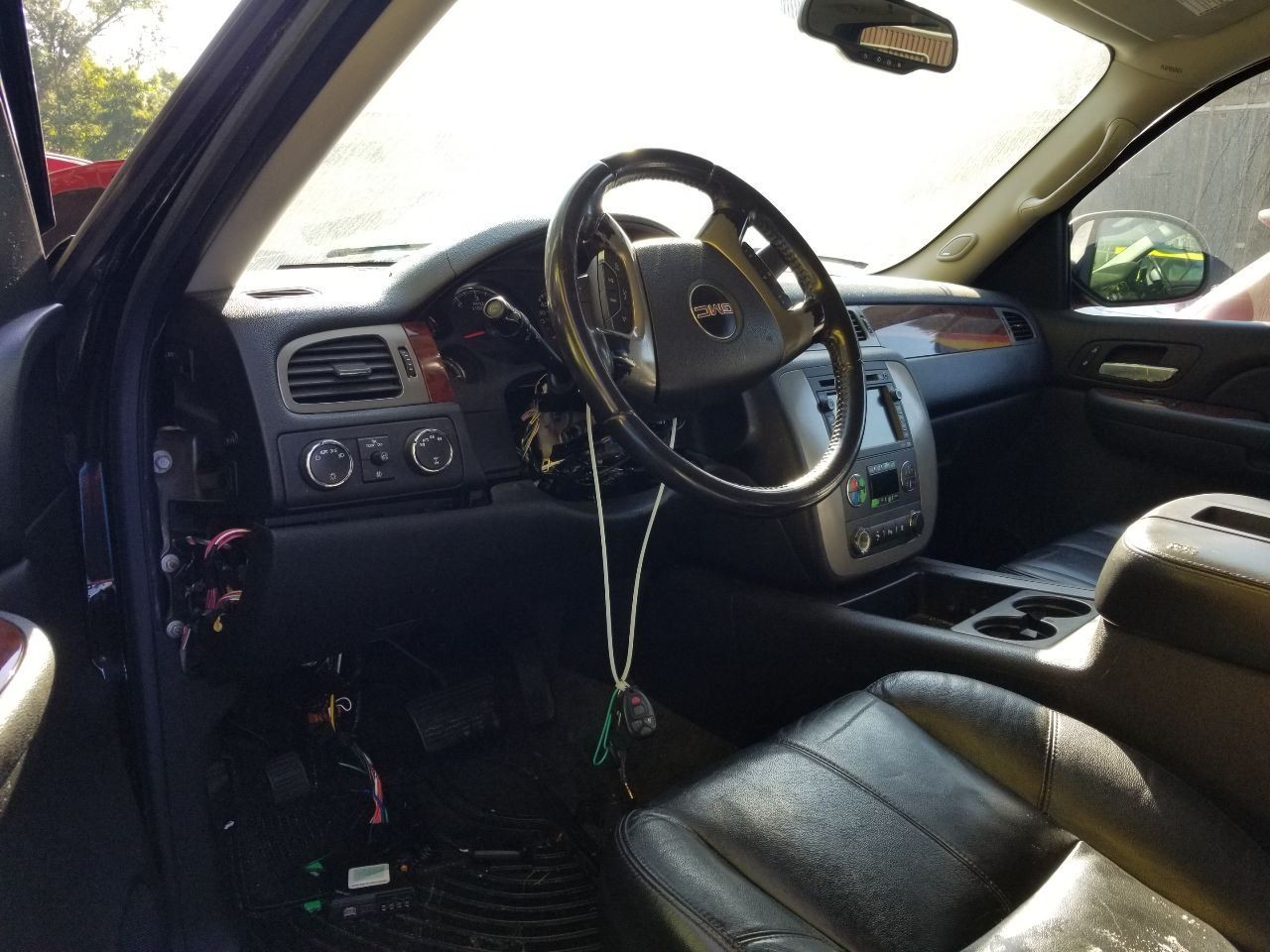 Audio Equipment Radio Opt Uvb ID 25894202 Fits 08-09 TAHOE 4965180