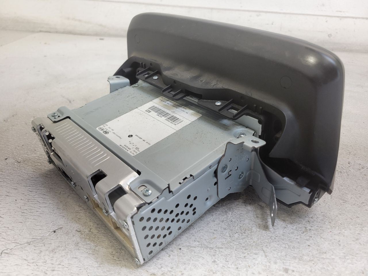 2018-2022 Hyundai Kona Audio Radio Receiver without Navigation 96160-J9020-TMT