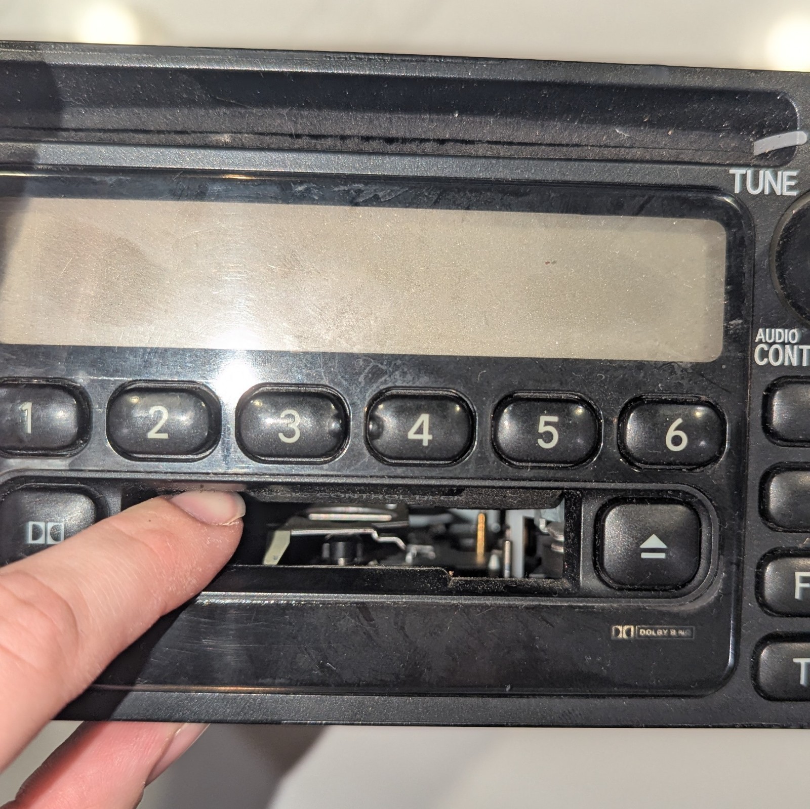 2004 TOYOTA Tacoma 86120-AD040 OEM Radio Stereo Tape CD Player Panasonic *As Is*