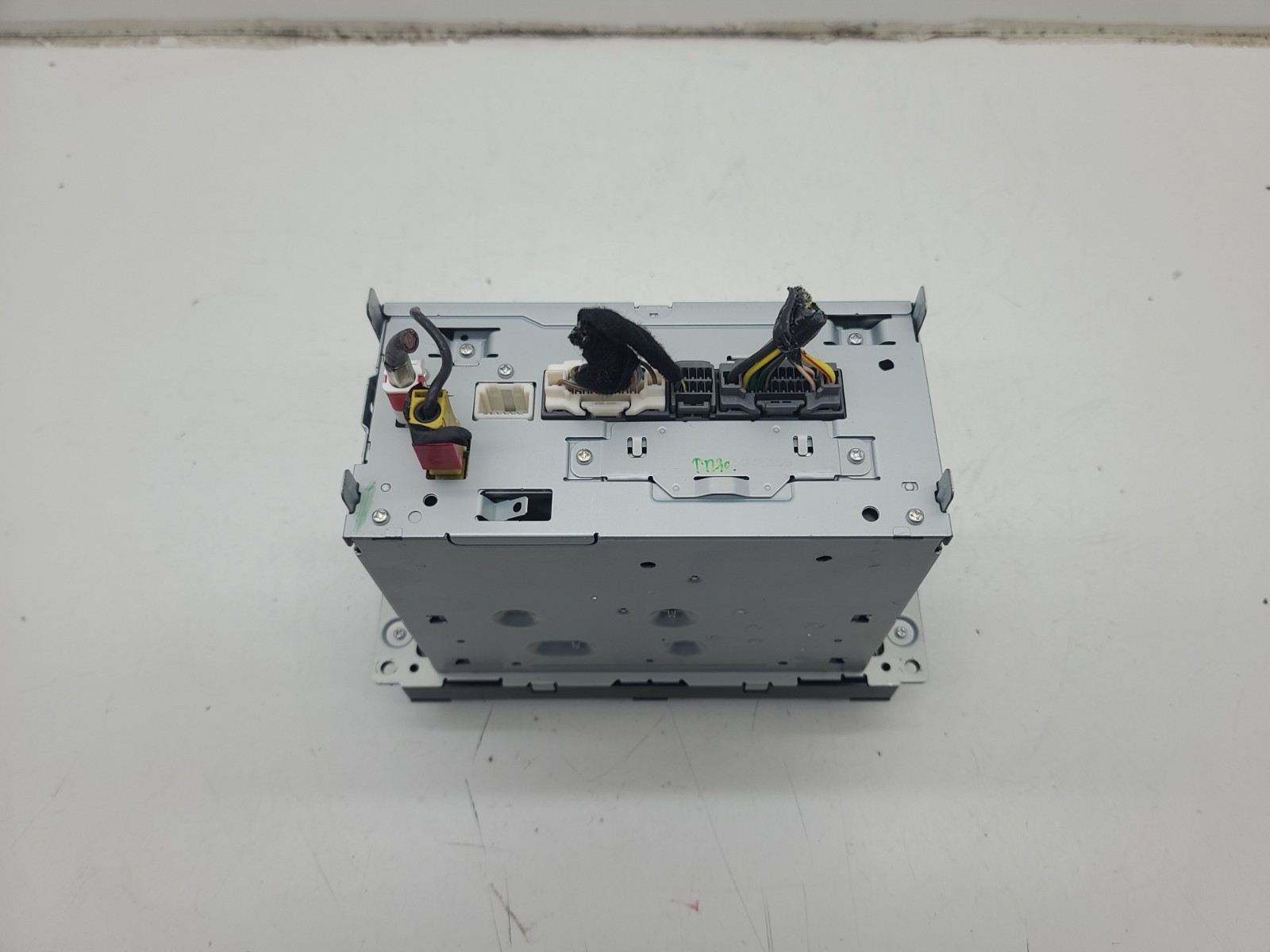 2007 – 2014 Chrysler Dodge Jeep AM FM Radio CD Player Aux OEM P05091195AB