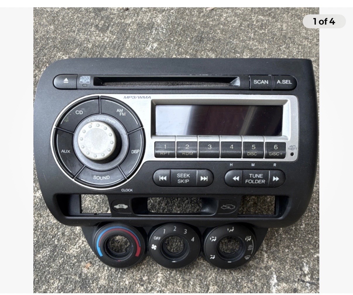 2008 Honda Fit Sport am/fm/cd receiver original Honda Part