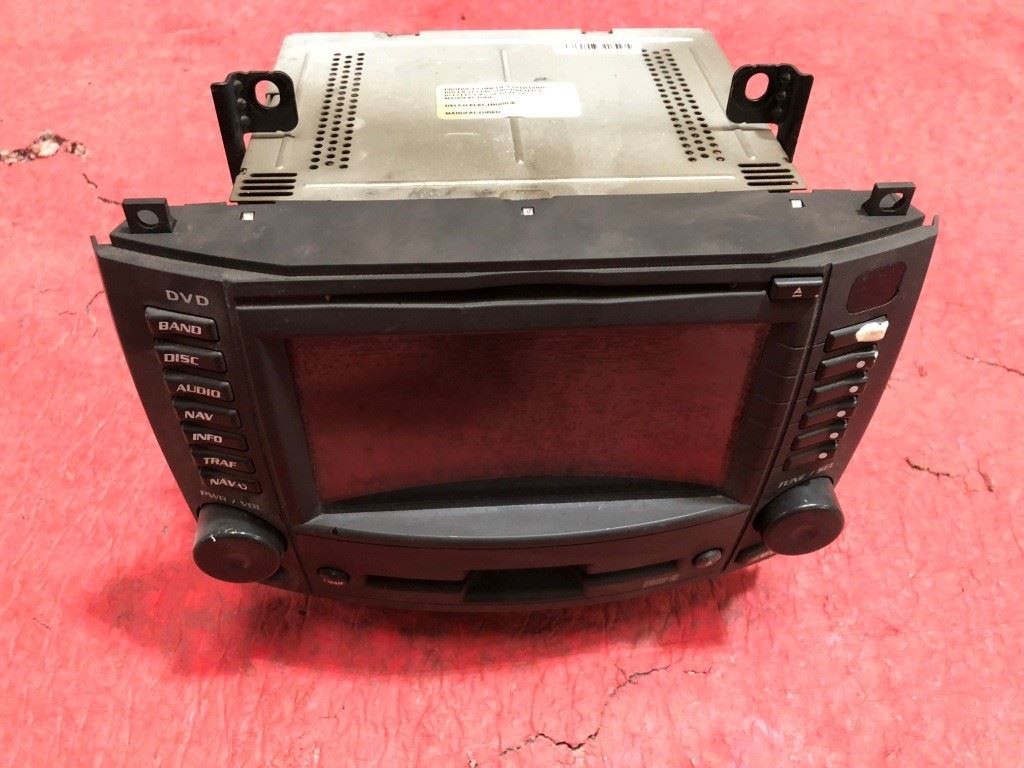 03-07 Cadillac CTS V USED Radio Stereo AM FM CD DVD Navigation FOR PARTS ONLY