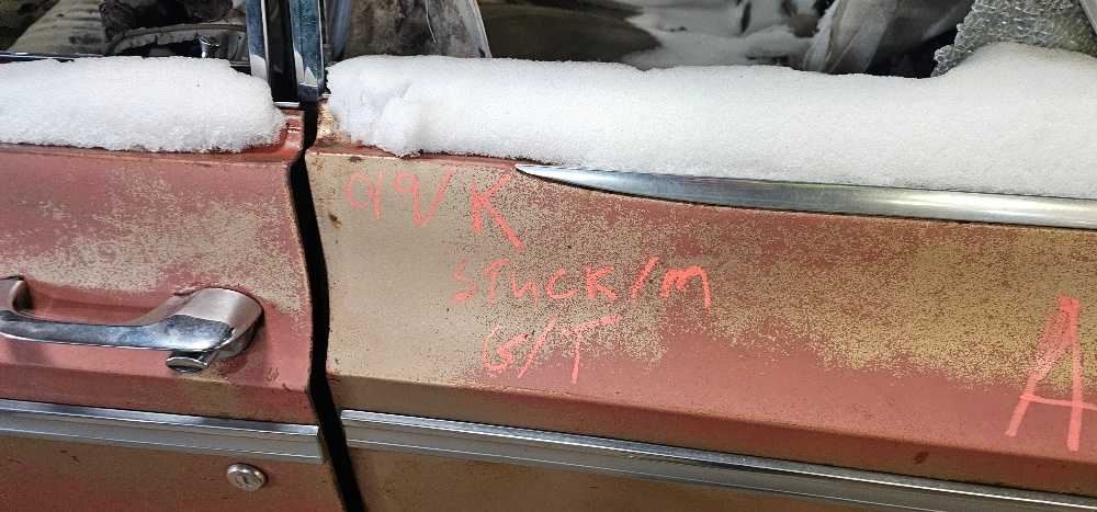 A/M RADIO untested Fits 1963 OLDSMOBILE SUPER 88 1067497