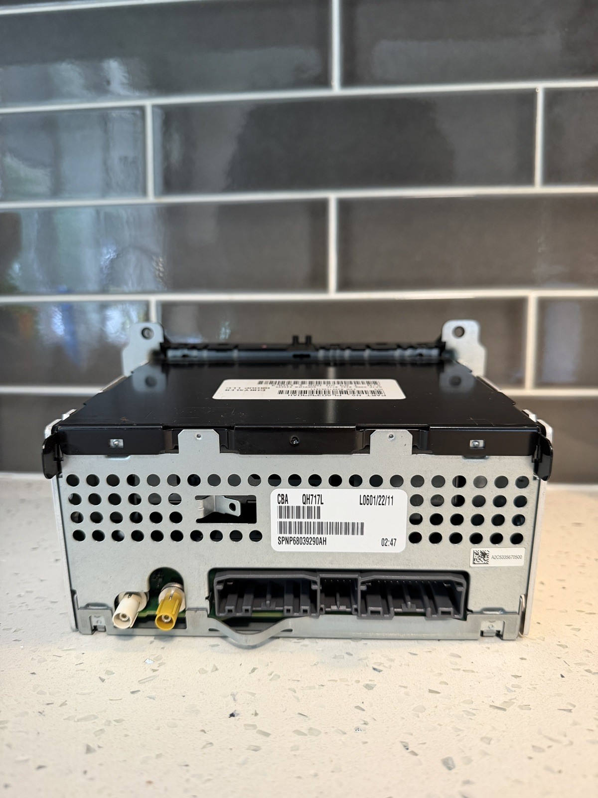 2007-2014 Dodge Chrysler Jeep Wrangler OEM Radio Stereo CD AUX AM FM P68021161AD