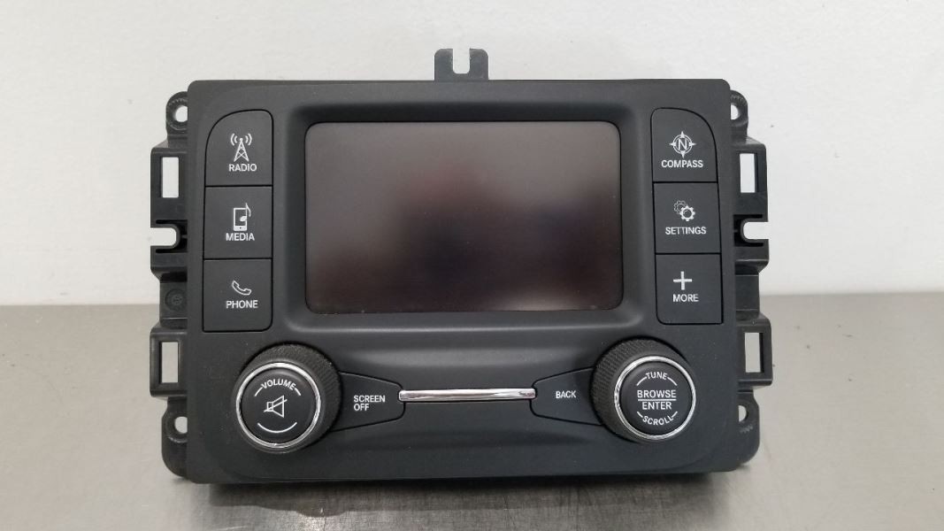 18 DODGE RAM 2500 RADIO AUDIO DISPLAY WITH RECEIVER 68365210AC