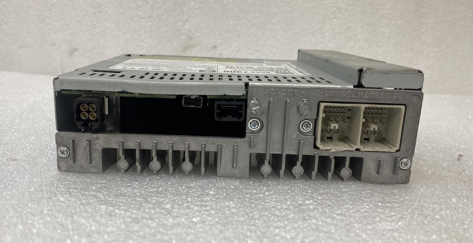 TRAX 2024 Audio Equipment Radio 1132285