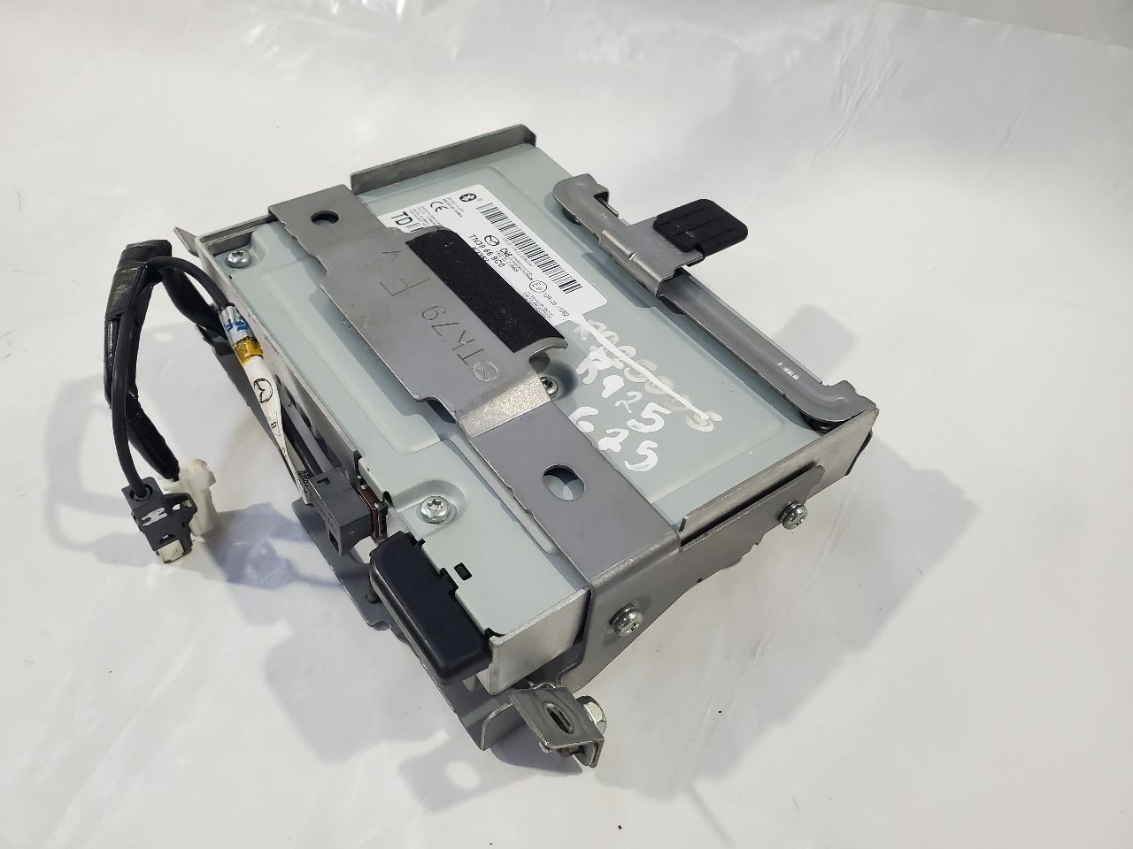 2019 2020 Mazda CX-9 OEM Radio Receiver AM FM CD TN39669C0