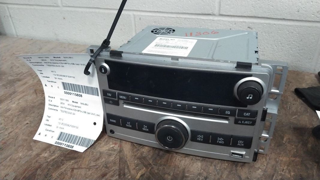 Audio Equipment Radio AM-FM-stereo-CD-MP3-USB Opt Uui Fits 09-12 MALIBU 392474