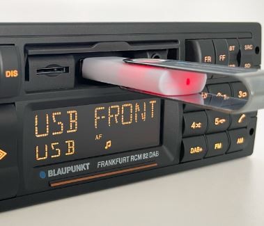 Blaupunkt Frankfurt RCM 82 DAB – 1-DIN Car Stereo