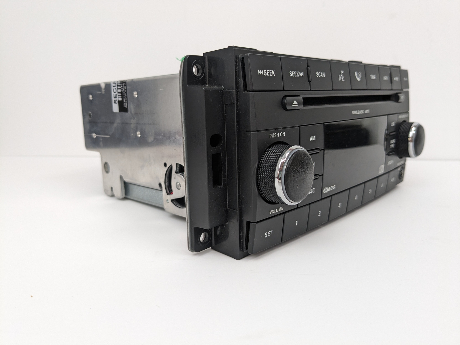 Dodge Nitro Caravan Chrysler Jeep Liberty Radio Aux Mp3 08 09 2010 OEM *Cd