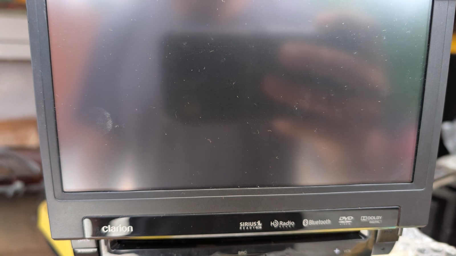 Clarion VZ401 CD/DVD in-dash receiver Head Unit Car/Auto w Wiring Harnes/Remote