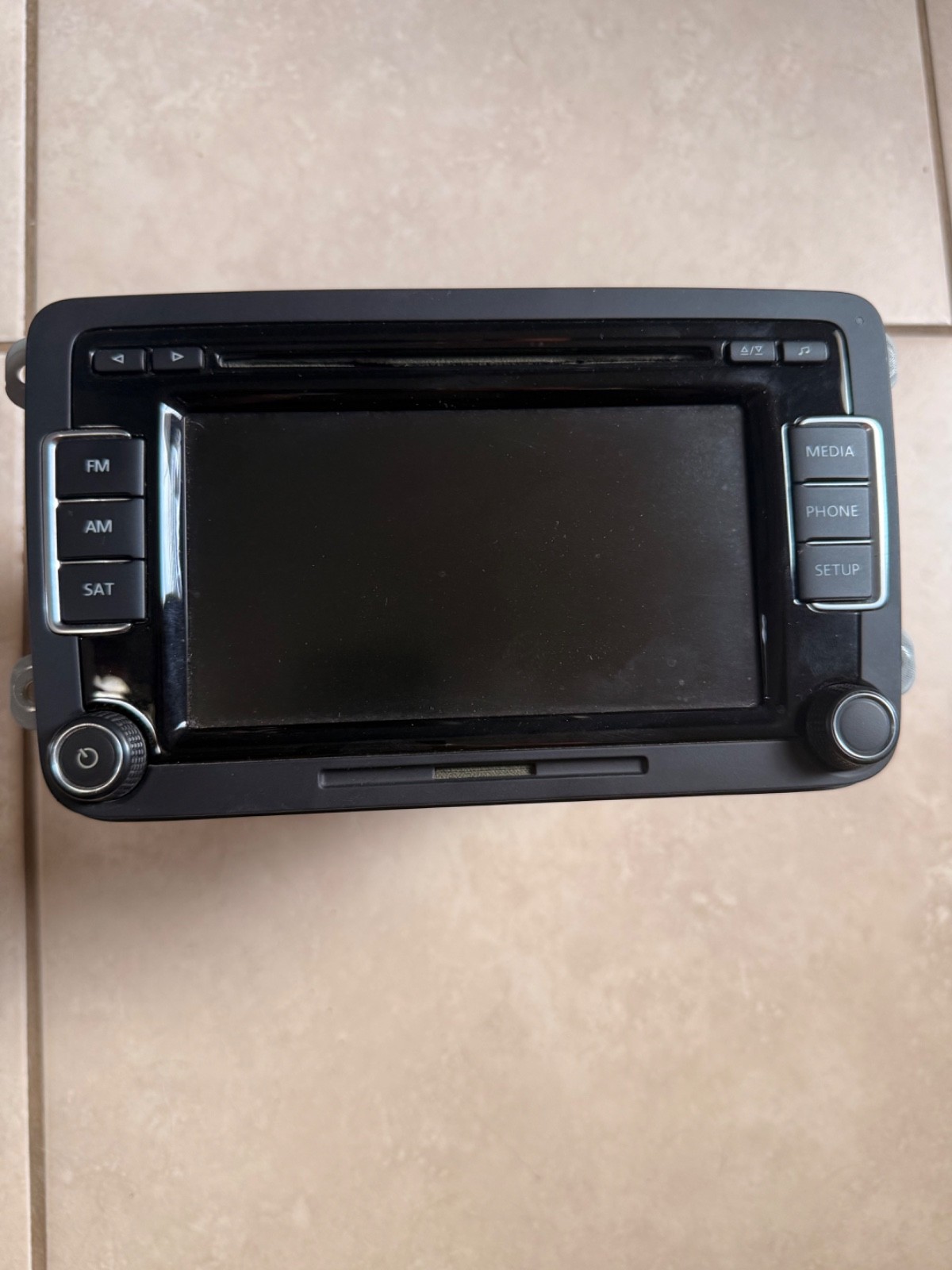 2010-2015 VW JETTA PASSAT DISPLAY TOUCH SCREEN AC RADIO STEREO 6 CD-CHANGER OEM