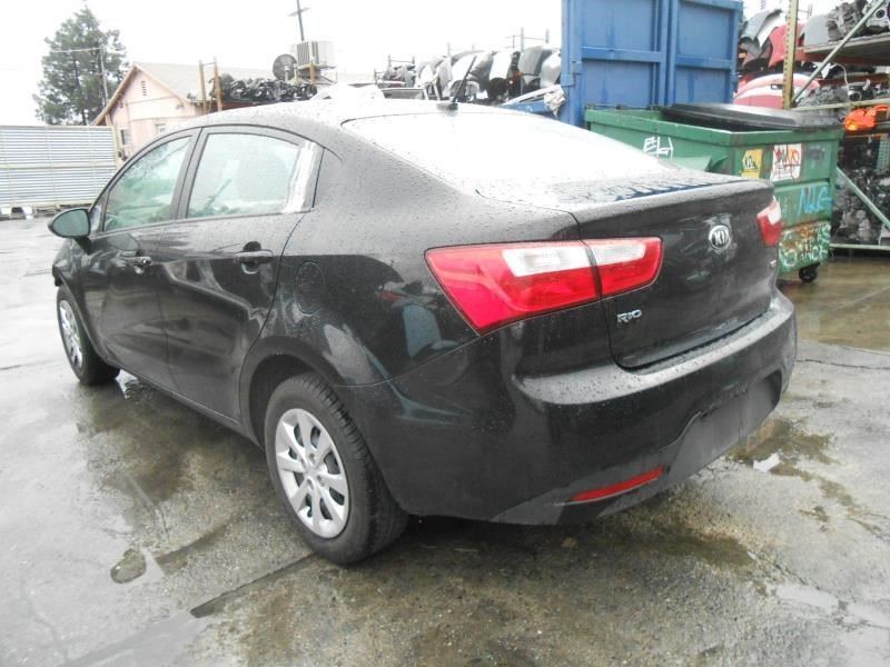 Radio Receiver AM-FM-CD-MP3-satellite Fits 12-15 RIO 86402