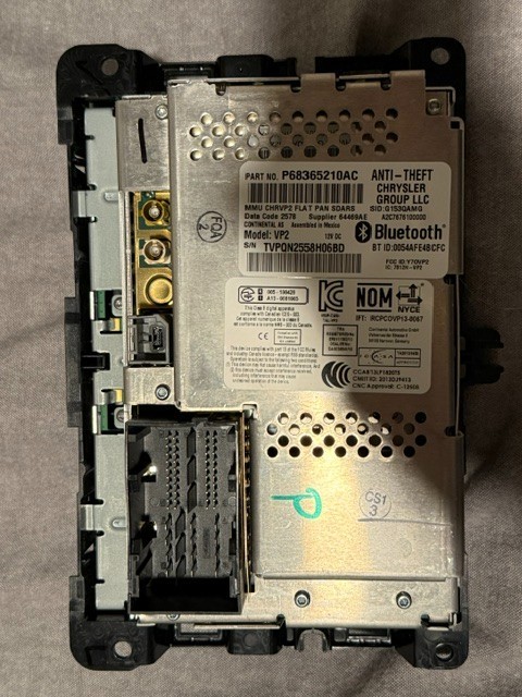 Dodge RAM 2013-2019 RADIO VP2 RADIO AM FM Phone BlueTooth Uconnect Multi Media