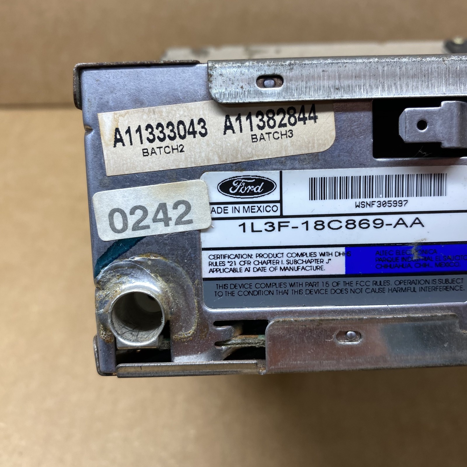 99-04 Ford F150 F-150 AM FM CD Player Radio Receiver Black 1L3F-18C869-AA OEM