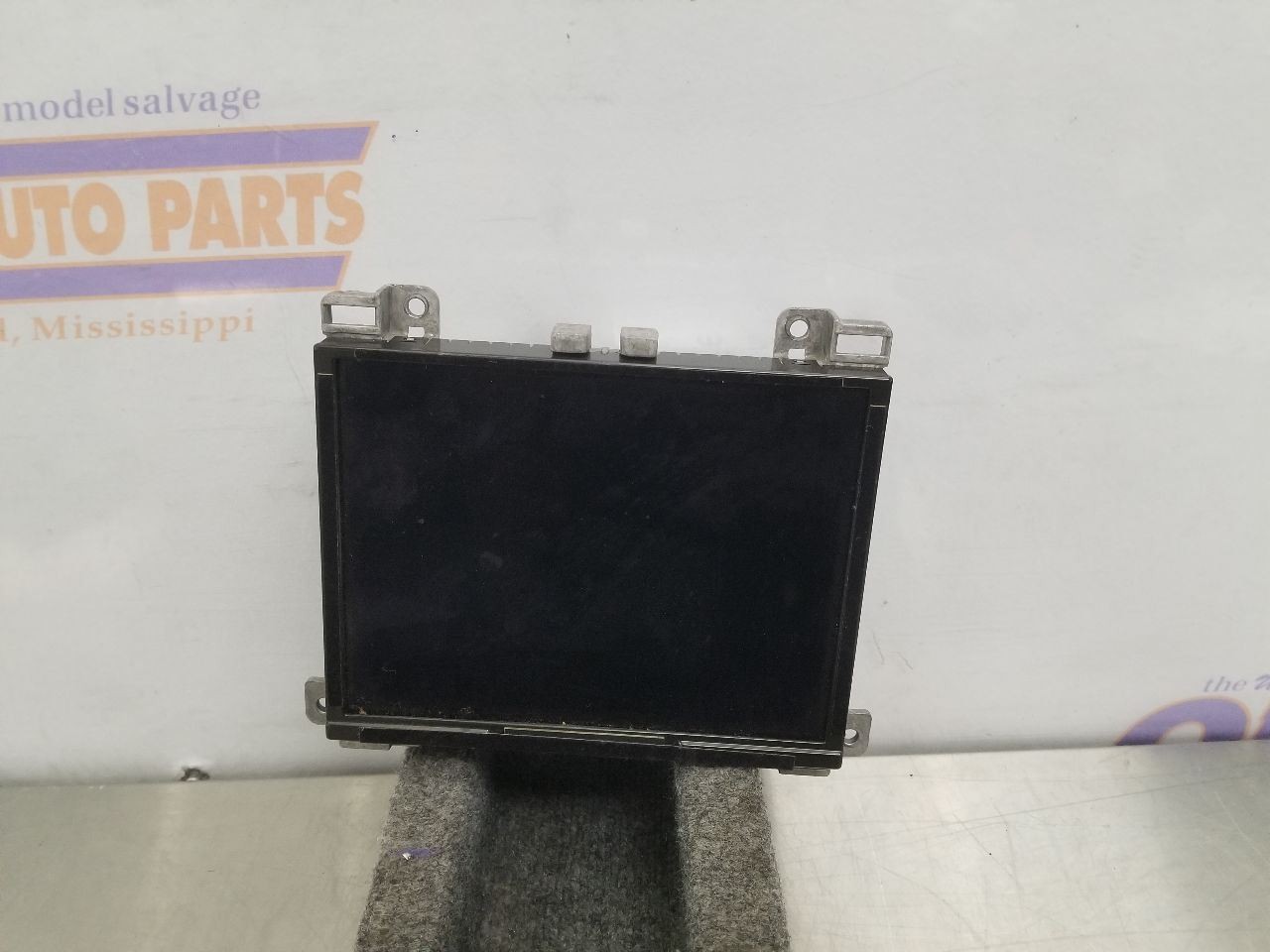 23 DODGE CHARGER GT RADIO DISPLAY AND RECEIVER 8.4″ SCREEN 68615153AB OEM