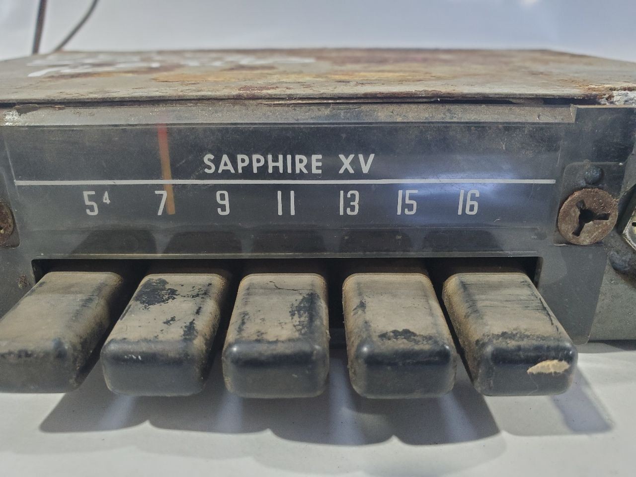 1968 1970 Volkswagen Beetle OEM Sapphire XV Untested Radio Sold As Is