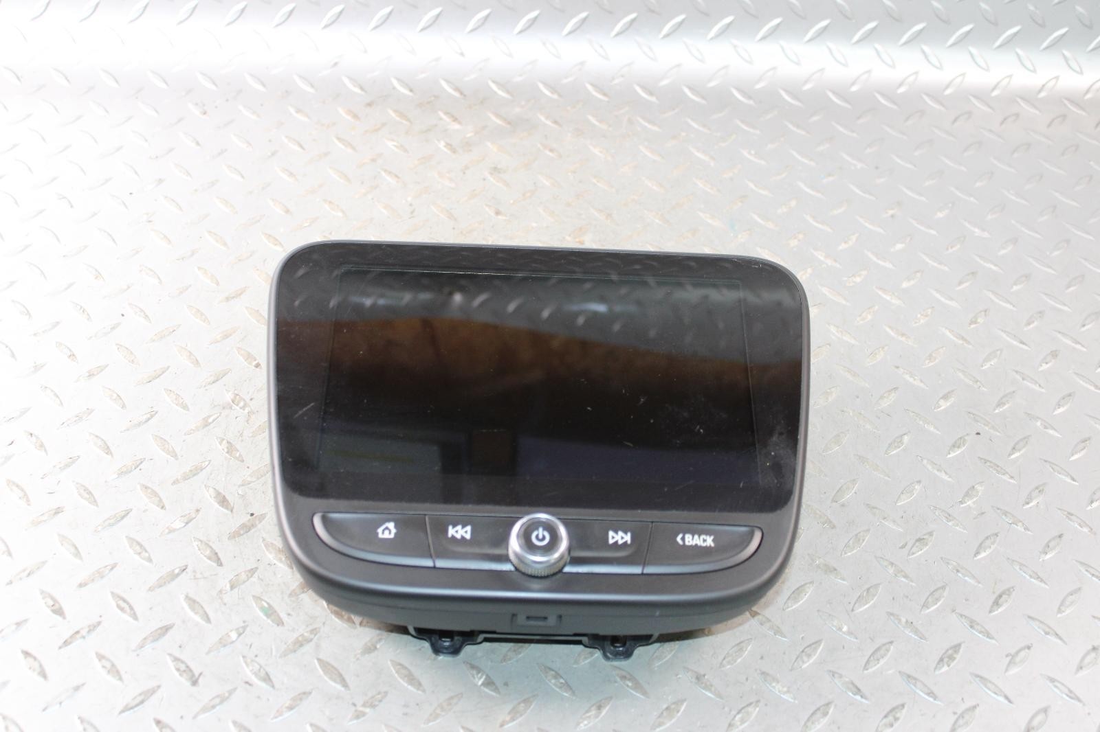 16-17 Malibu Audio Radio Stereo 8″ Information Display Screen OE Info OE WTY