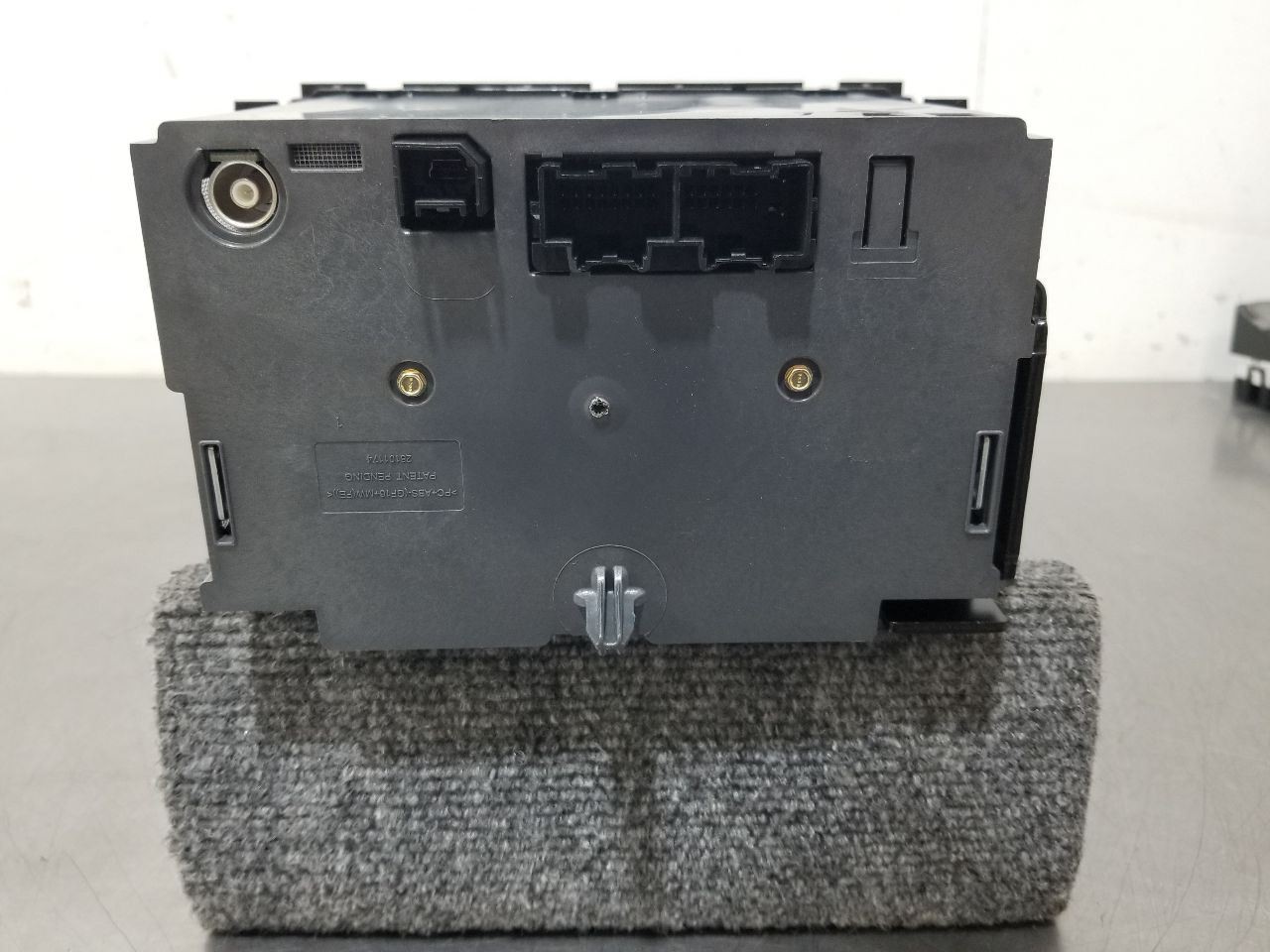 13 2013 CHEVY TAHOE LS RADIO AUDIO RECEIVER AM-FM-STEREO-CD-MP3-USB 20934593