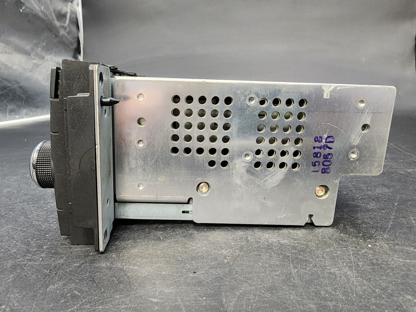 OEM 07-10 Chrysler Dodge Jeep Radio CD Receiver High Speed P05064421AF Used