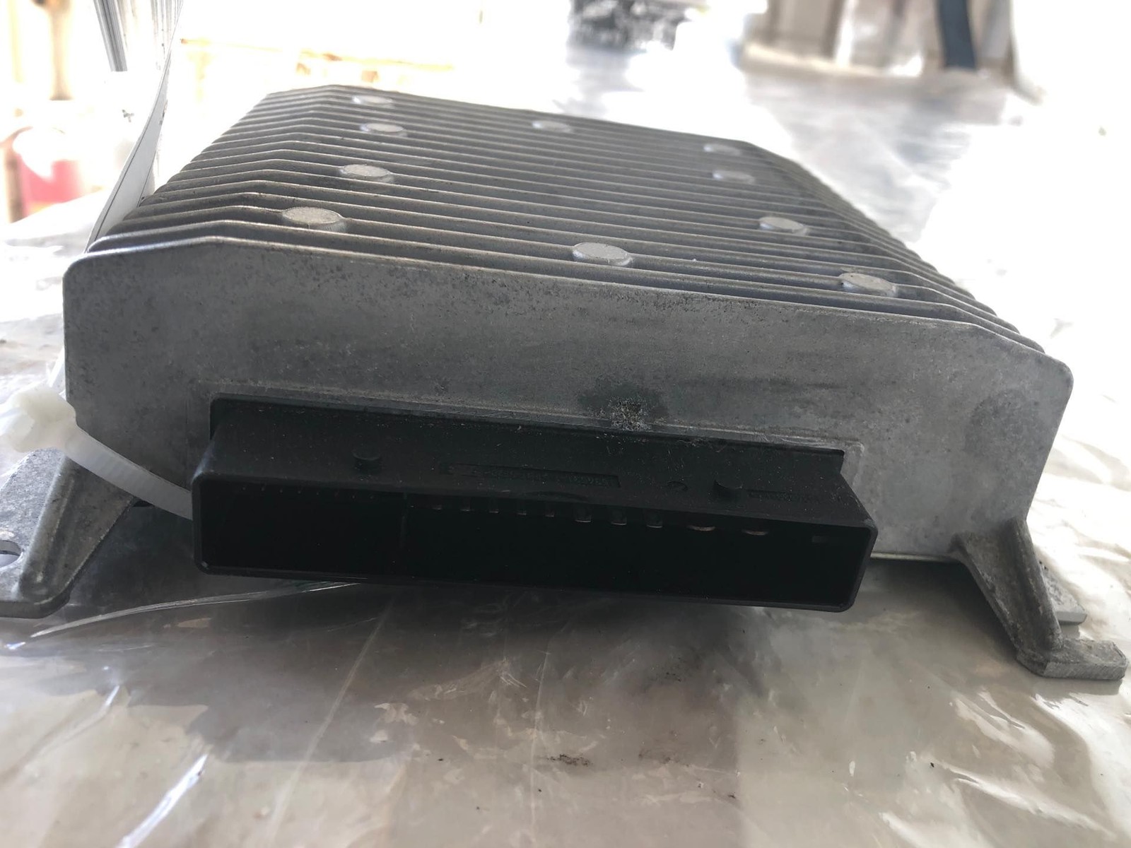 2013 – 2018 VOLKSWAGEN JETTA GLI Amplifier Radio Receiver Booster 5C6035456A