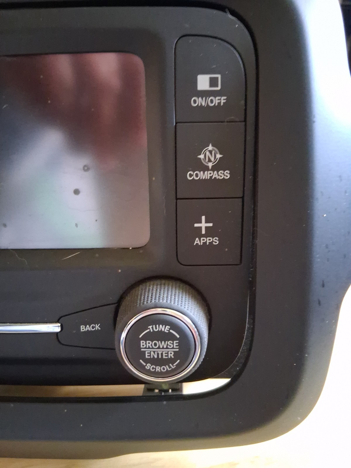 2015-2023 Jeep Wrangler/Renegade OEM Stereo
