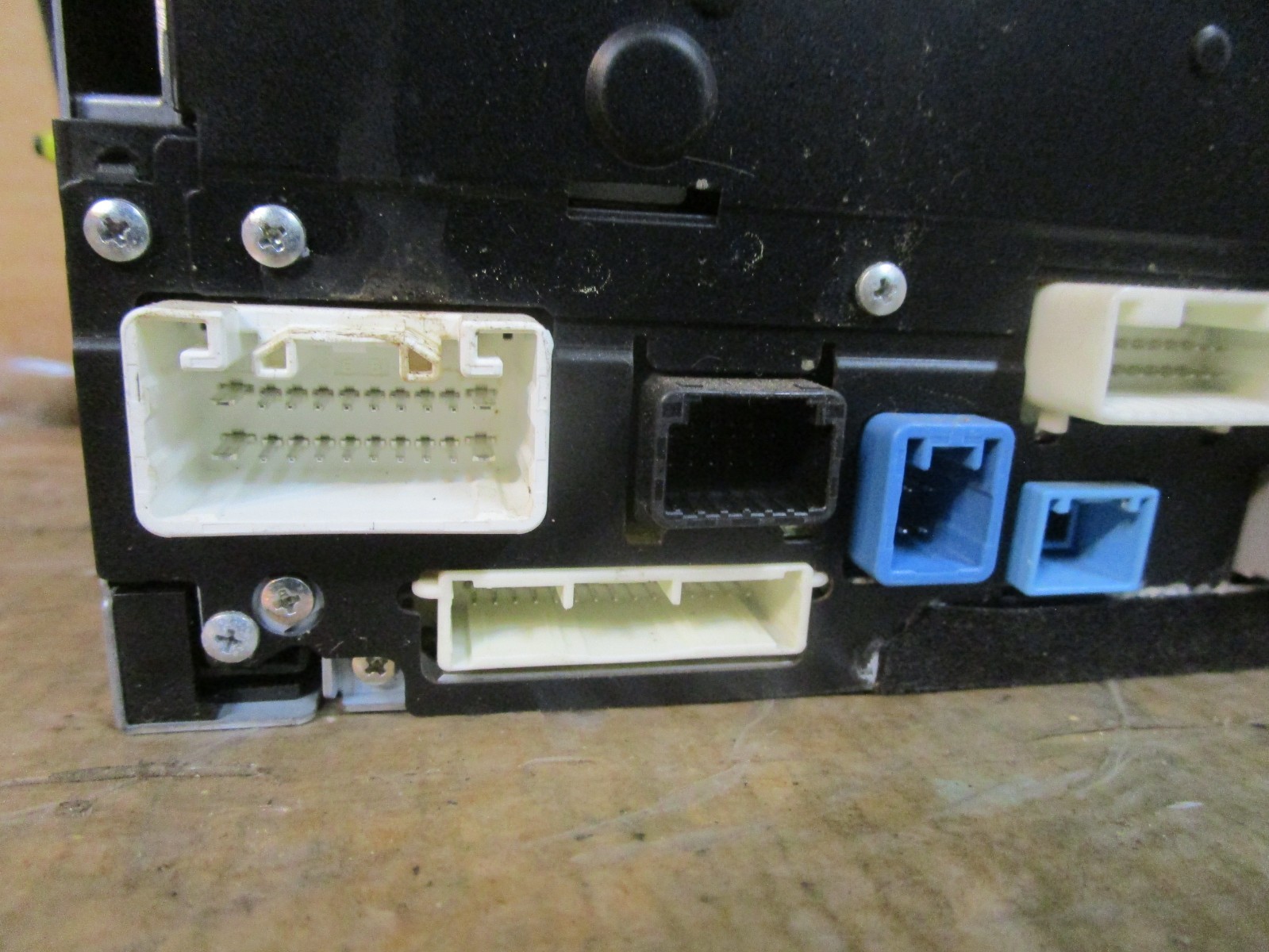 10 11 Toyota Camry Radio Stereo Navigation Display Screen 8612006510 RLX2