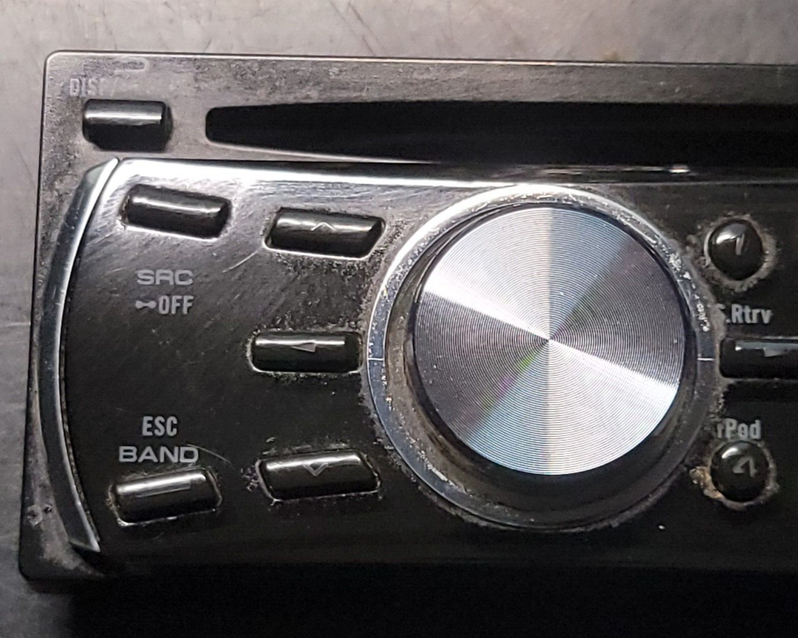 Pioneer DEH-2200UB CD Player MP3 WMA USB Super Tuner IIID Stereo FACEPLATE ONLY