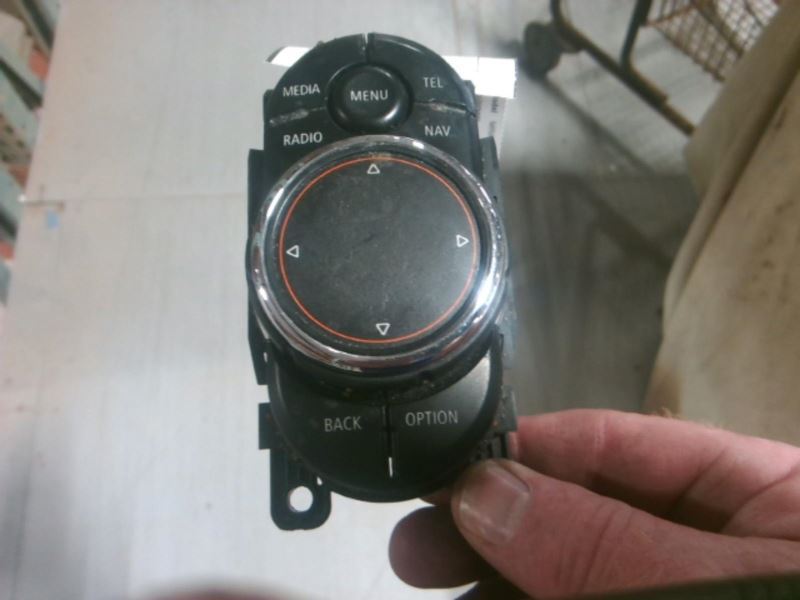 Audio Equipment Radio HT Controller Chrome Trim Fits 14-15 MINI COOPER 112684