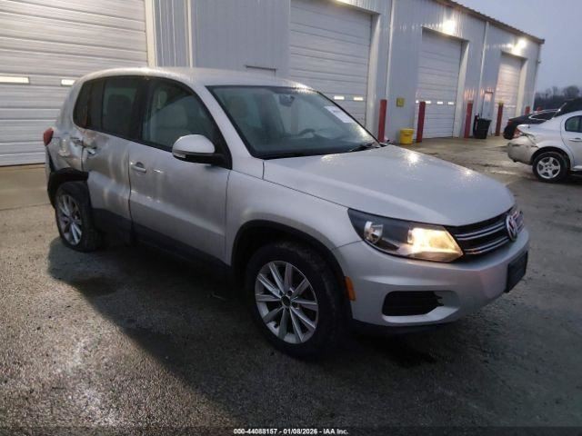 Audio Equipment Radio Receiver AM-FM-CD-MP3 Fits 09-17 TIGUAN 894001
