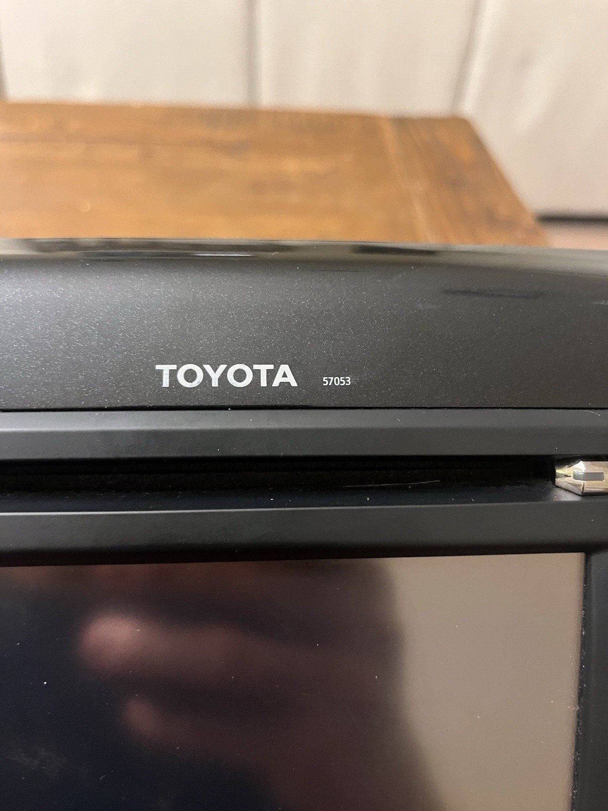12 13 Toyota Tacoma OEM 57053 touchscreen Bluetooth CD player radio 86140-04080